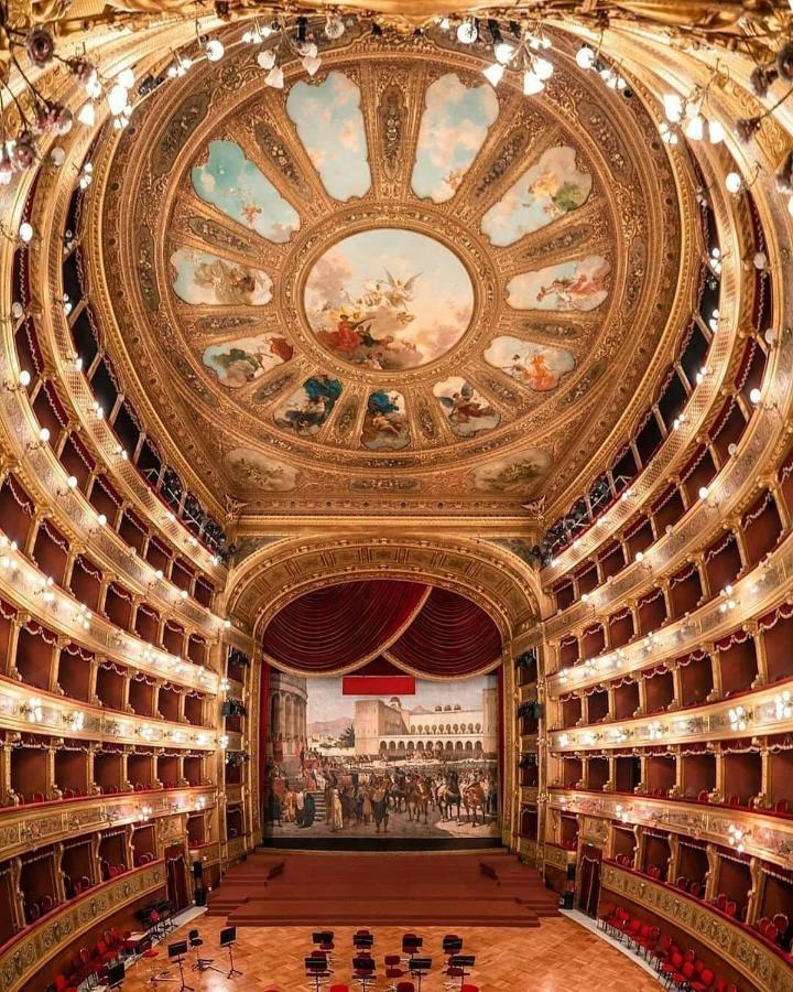 Il Siciliano Home Palermo Bagian luar foto