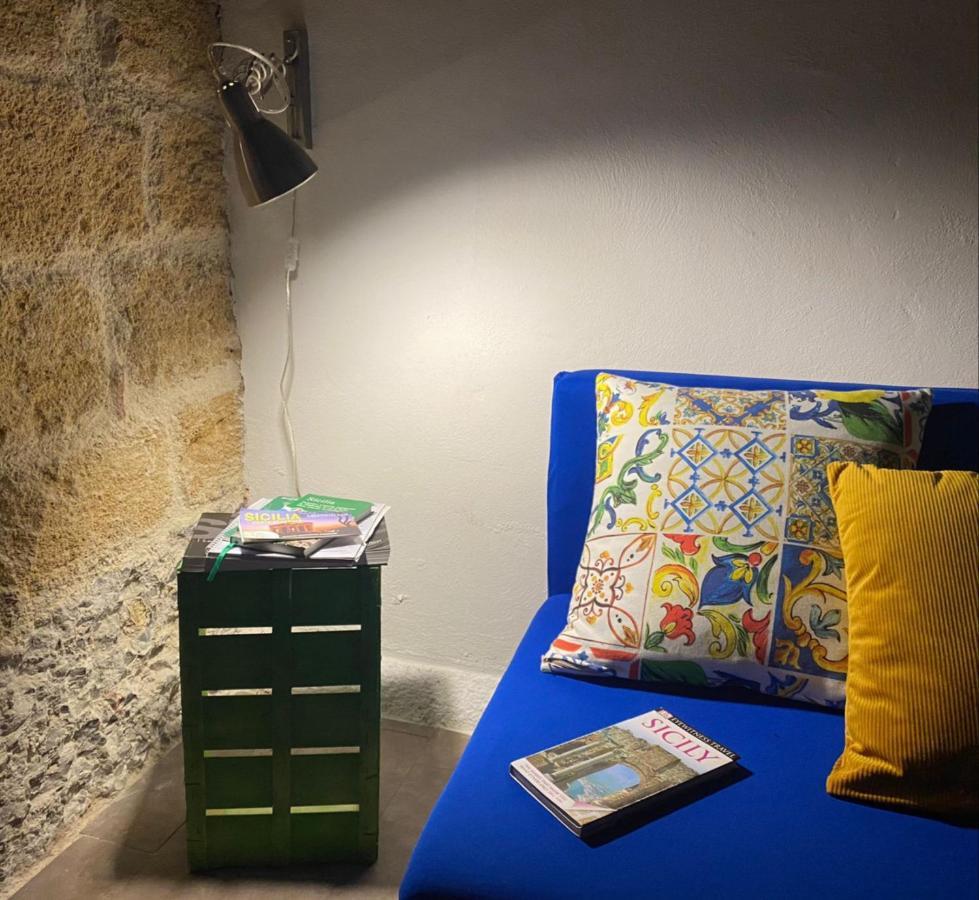 Il Siciliano Home Palermo Bagian luar foto