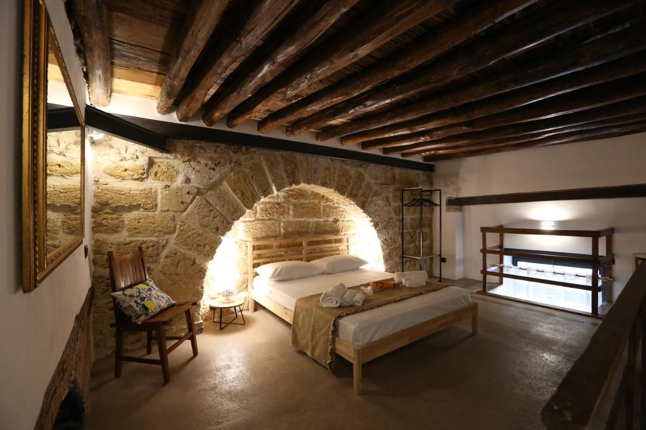 Il Siciliano Home Palermo Bagian luar foto